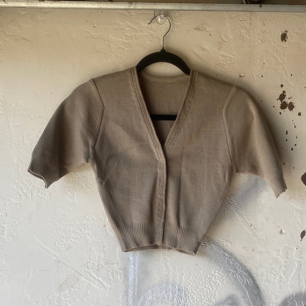 Mohini Elegant Taupe Women's Cropped Cardigan Wool